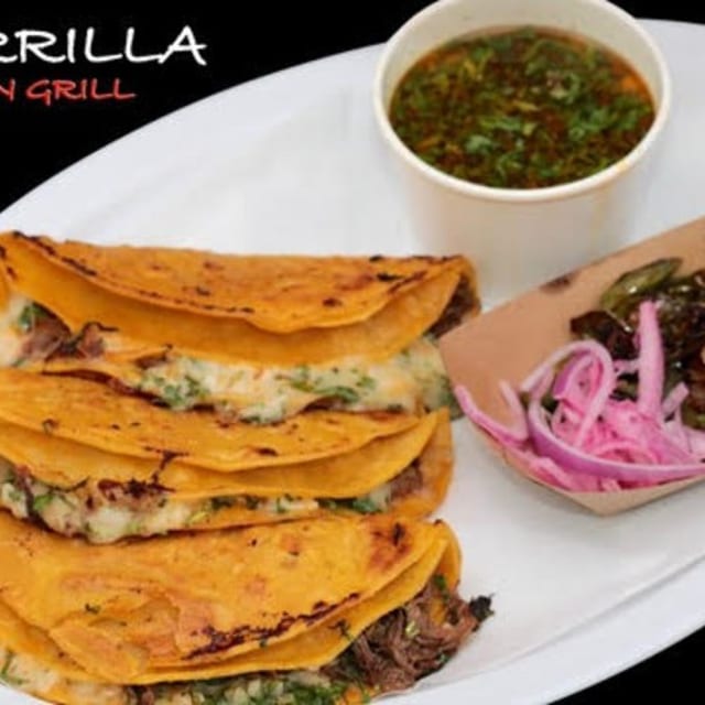 Taco De Barbacoa.